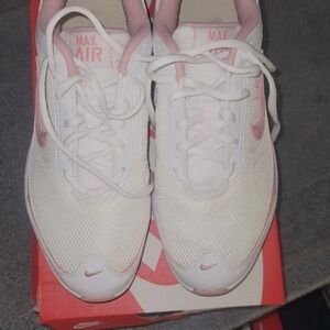 Nike Women's White and Pink Max Air Sneakers